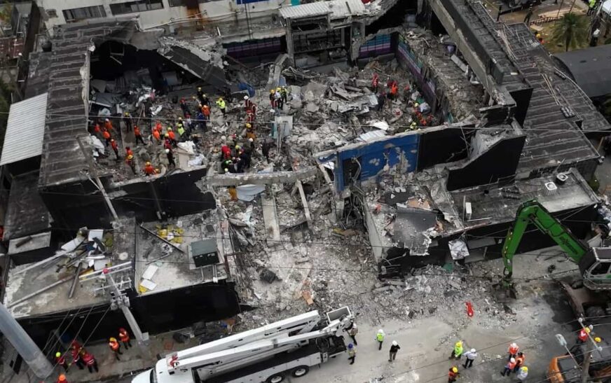 Trágico derrumbe en la noche: La Fiscalía demanda justicia para las víctimas de la masacre en la discoteca que cobró la vida de 236 personas.