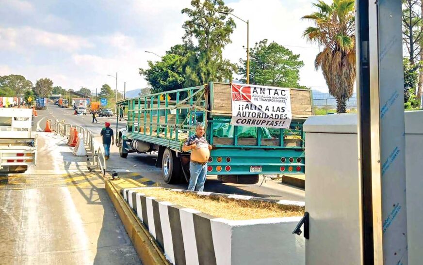 «La crisis de los frentes reprimidos: Pérdidas económicas históricas debido a la paralización del tráfico en las principales vías del país»