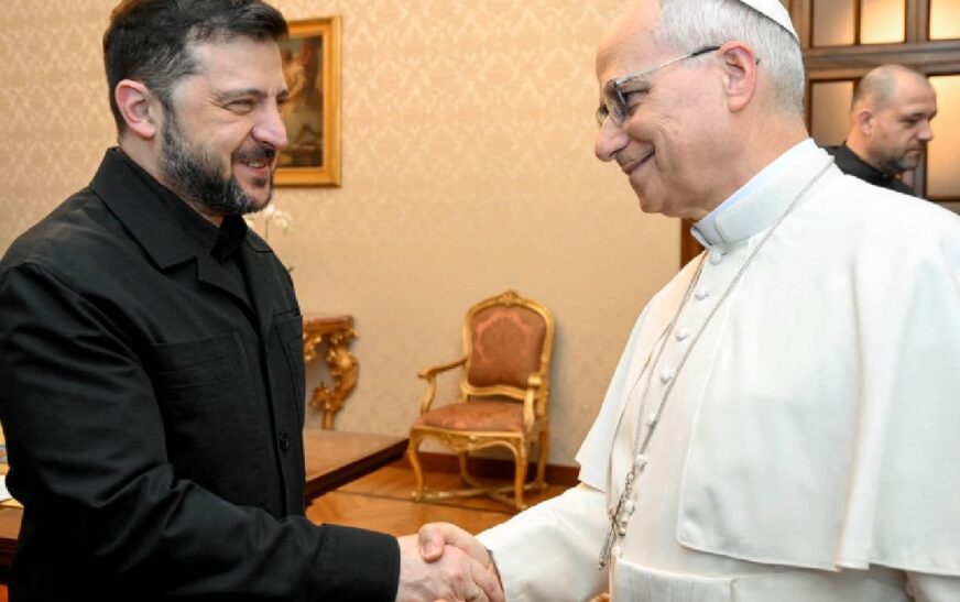 La Unión Europea debe asumir un papel protagónico en la búsqueda de la paz en Ucrania, afirma el Papa León XIV al recordar que la exención de la región no es una opción viable.