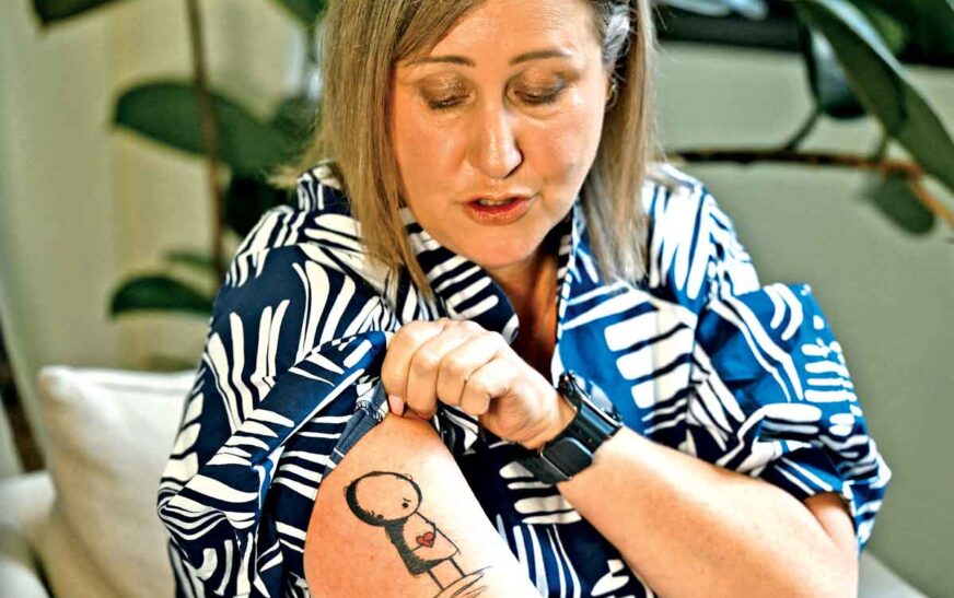 «La lucha por justicia en la era digital: La dolorosa verdad detrás del impacto de las redes sociales en la vida de una familia»