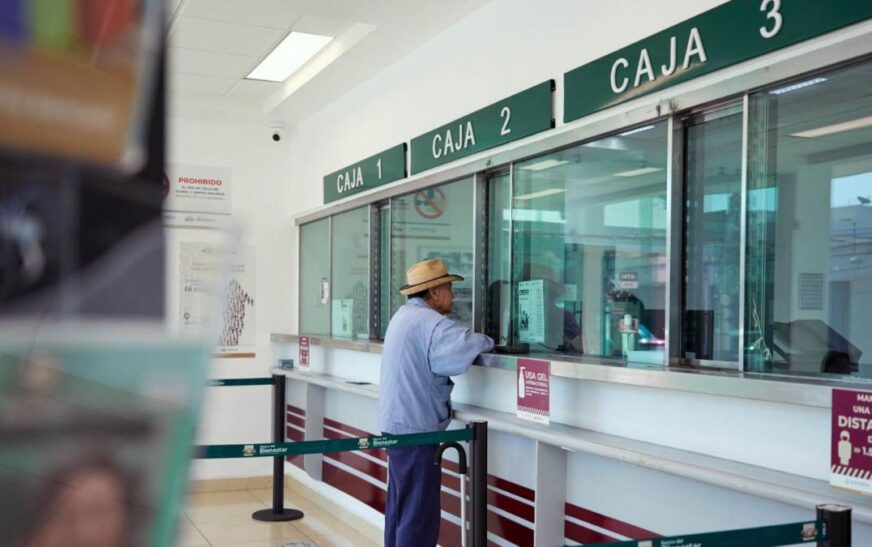 La Verdad detrás de la Pensión del Bienestar: Quiénes se benefician y quiénes no