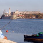 Boric, crítico de la “dictadura” cubana, se suma a la ayuda humanitaria de Sheinbaum Boric, crítico de la “dictadura” cubana, se suma a la ayuda humanitaria de Sheinbaum